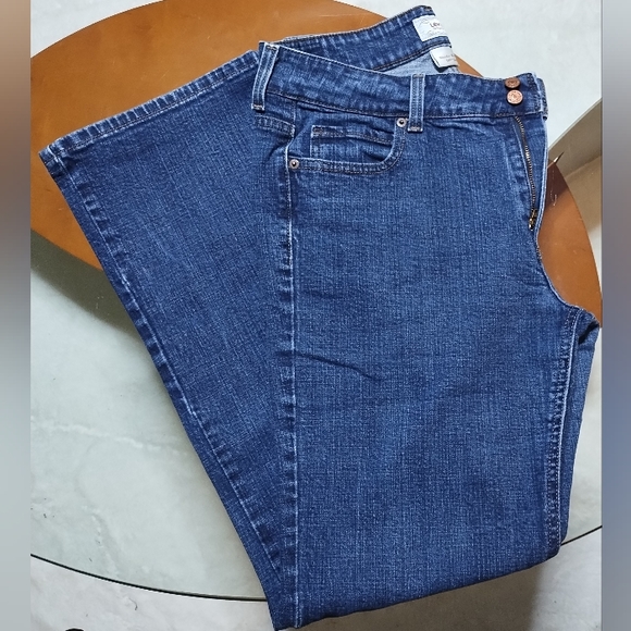 Y2K Levi's 526 jeans - Picture 2 of 8